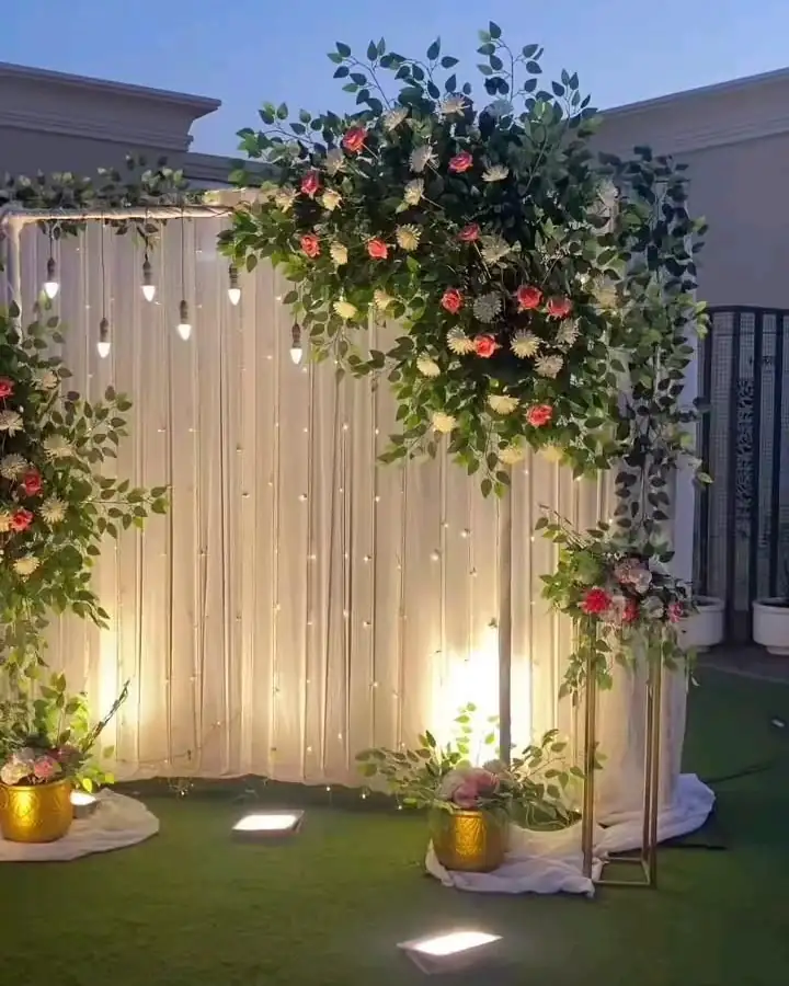 decoration-image-2