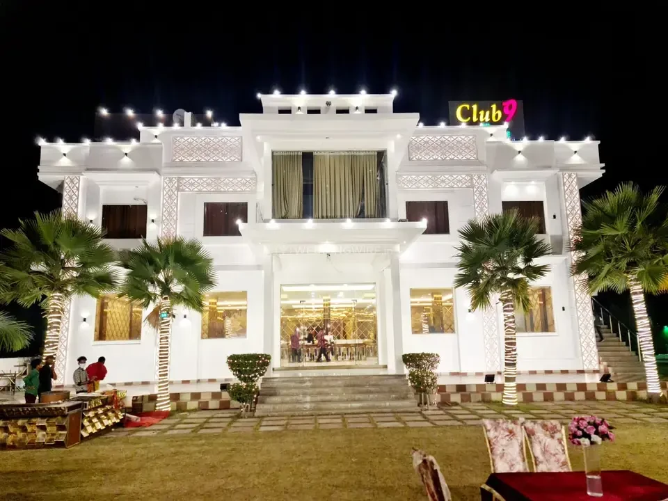 Oak Tree By Golden Plate Meerut wedding venue