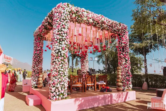 Wedding ceremony decor