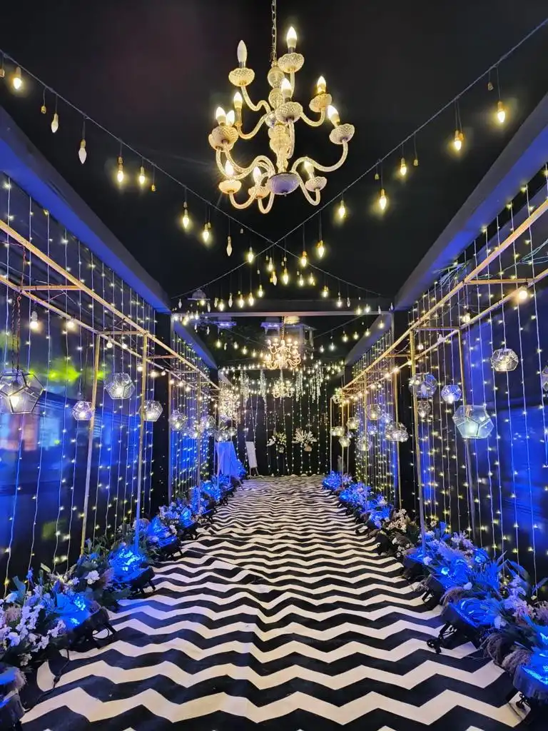 Wedding couple portrait session